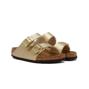 Bought these birkenstock in October from ssense  but have been worn even once.